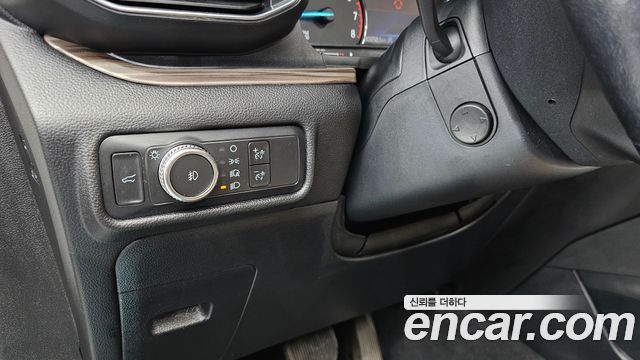 Ford Explorer (VI) 2.3 LimIted 4WD 2021 — фото 41