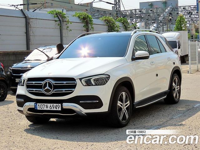 Mercedes-Benz GLE-Class (W167) GLE300d 4MATIC 2020 — фото 2