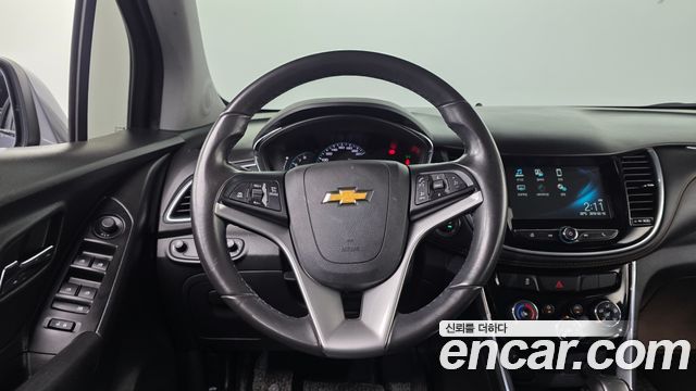 Chevrolet Trax 1.4 Premier 2019 — фото 13