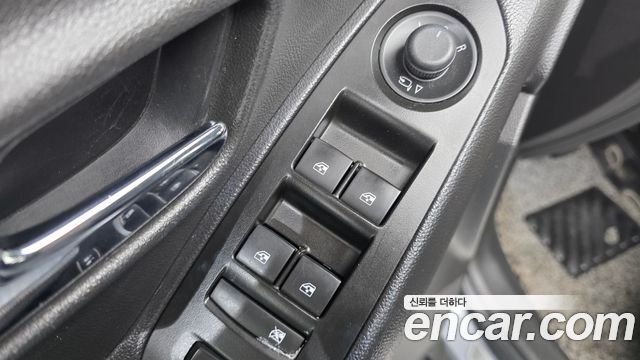 Chevrolet Trax 1.4 Premier 2019 — фото 29