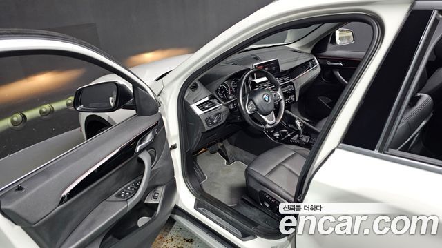 BMW X1 (F48) xDrive 20i xLine 2022 — фото 10