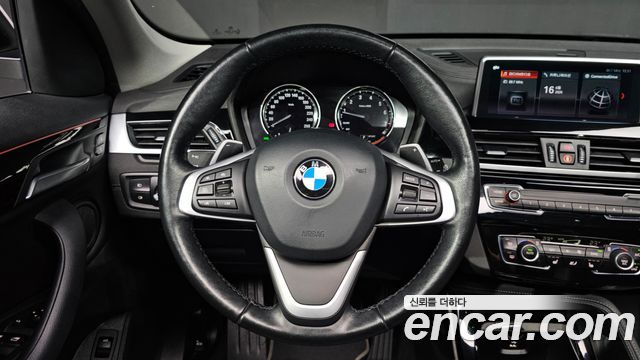 BMW X1 (F48) xDrive 20i xLine 2022 — фото 14