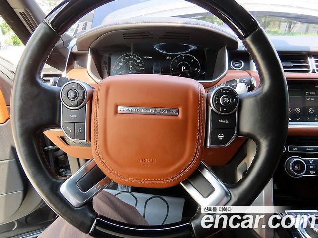 Land Rover Range Rover (IV) 4.4 SDV8 AB DIESEL 2017 — фото 9