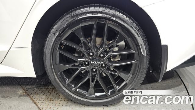 Kia K5 (III) 1.6 Turbo Prestige 2022 — фото 27