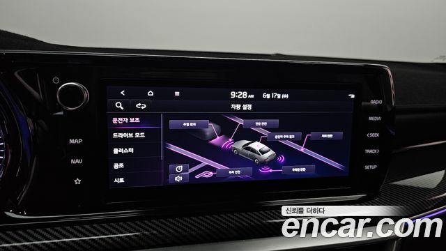 Kia K5 (III) 1.6 Turbo Prestige 2022 — фото 36