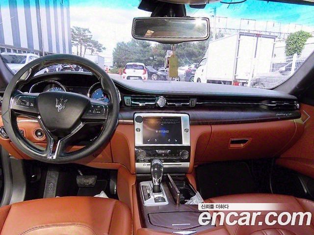 Maserati Quattroporte 3.0 Diesel 2015 — фото 7