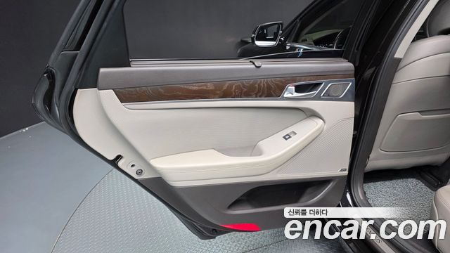Genesis G80 3.3 GDI AWD Prestige 2019 — фото 25