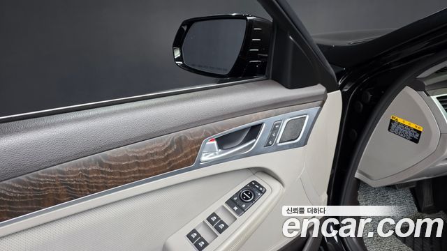 Genesis G80 3.3 GDI AWD Prestige 2019 — фото 34