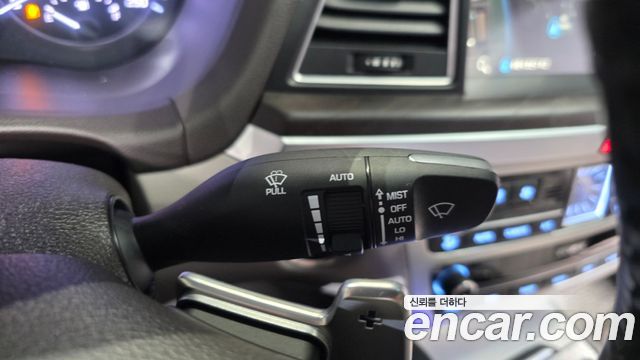 Genesis G80 3.3 GDI AWD Prestige 2019 — фото 35