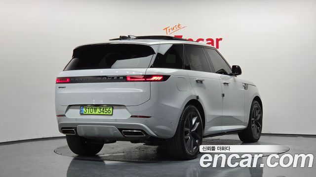 Land Rover Range Rover Sport (III) P360 HSE Dynamic 2025 — фото 2