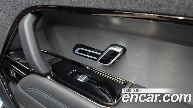 Land Rover Range Rover Sport (III) P360 HSE Dynamic 2025 — фото 28