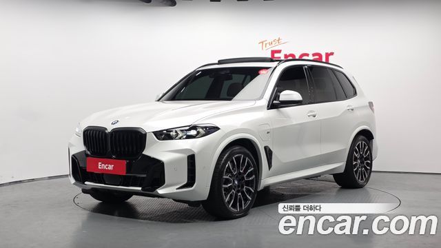 BMW X5 (G05) xDrive 50e M Sport 2025 — фото 1