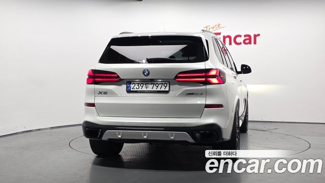BMW X5 (G05) xDrive 50e M Sport 2025 — фото 4