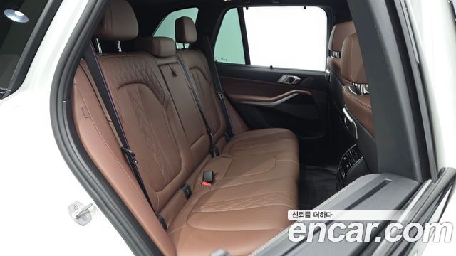 BMW X5 (G05) xDrive 50e M Sport 2025 — фото 11