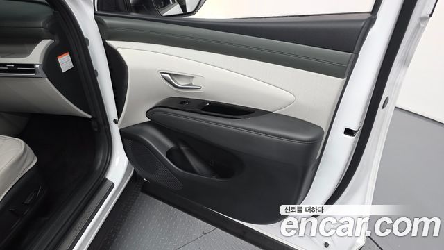 Hyundai Tucson Hybrid (NX4) HEV 1.6 2WD Inspiration 2025 — фото 24
