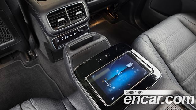 Mercedes-Benz GLS-Class (X167) GLS400d 4MATIC 2021 — фото 31