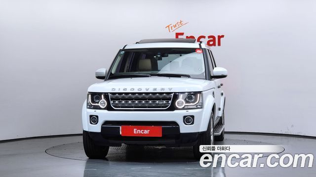 Land Rover Discovery 4 3.0 SDV6 SE 2014 — фото 3