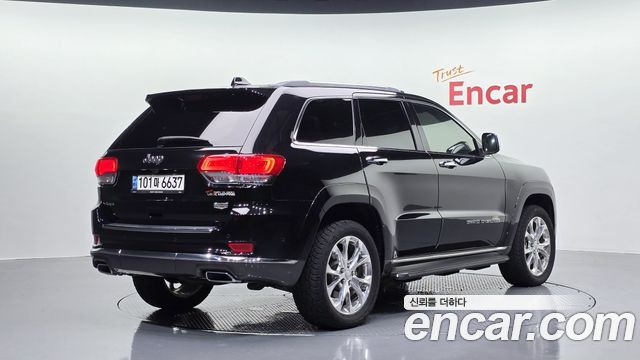Jeep Grand Cherokee 3.6 Summit WK2 2021 — фото 2