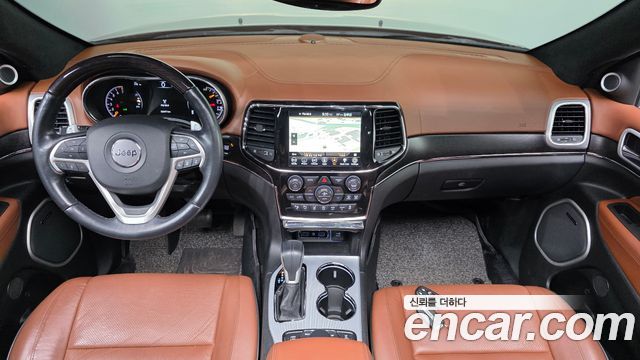 Jeep Grand Cherokee 3.6 Summit WK2 2021 — фото 7