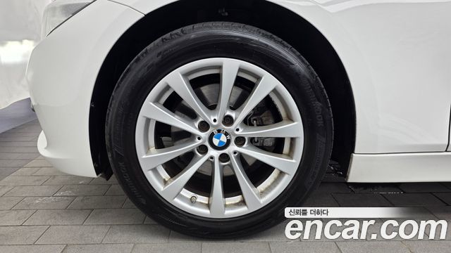BMW 3 Series (F30) 320d 2018 — фото 5