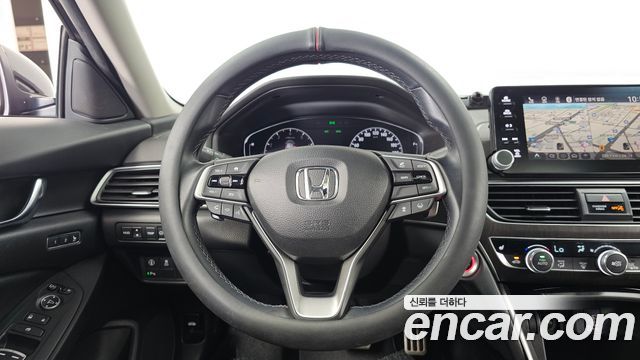 Honda Accord (X) 2.0 Turbo Sport 2018 — фото 13