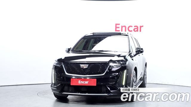 Cadillac XT6 3.6 Sport 2021 — фото 3