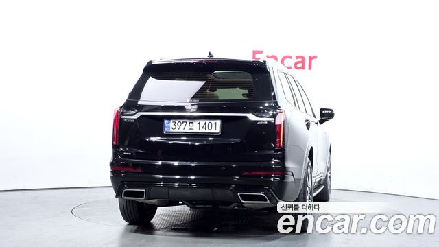 Cadillac XT6 3.6 Sport 2021 — фото 4