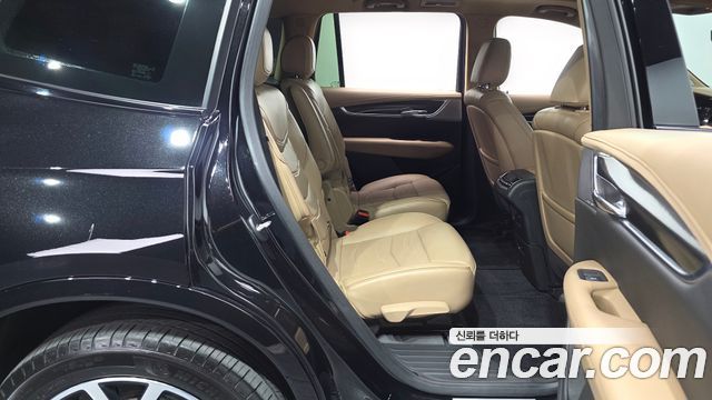 Cadillac XT6 3.6 Sport 2021 — фото 11