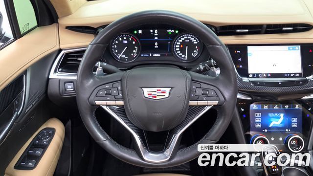 Cadillac XT6 3.6 Sport 2021 — фото 14