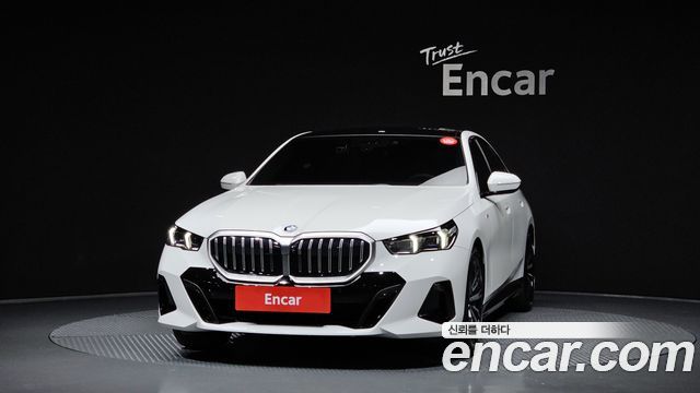 BMW 5 Series (G60) 530i xDrive M Sport 2025 — фото 3
