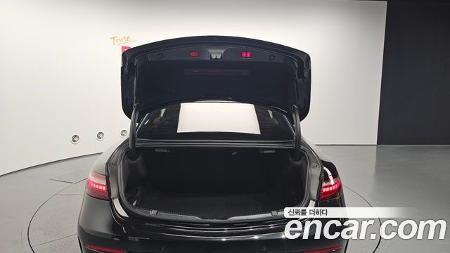 Mercedes-Benz E-Class (W213) E450 4MATIC Coupe 2021 — фото 20
