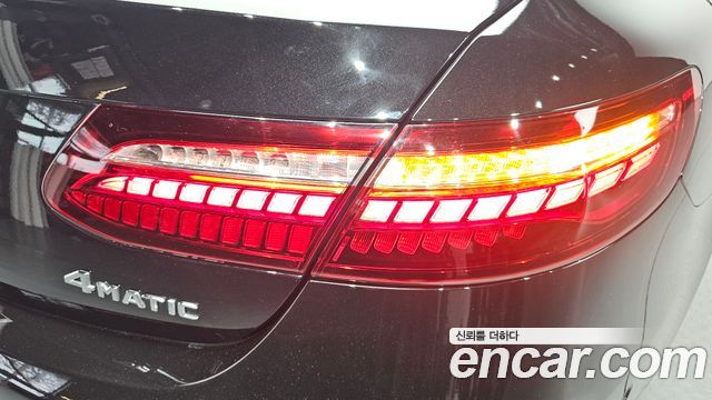 Mercedes-Benz E-Class (W213) E450 4MATIC Coupe 2021 — фото 23