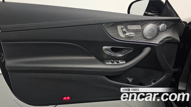 Mercedes-Benz E-Class (W213) E450 4MATIC Coupe 2021 — фото 24