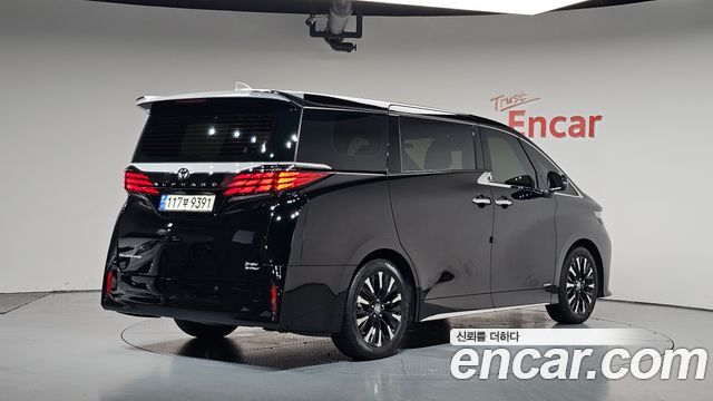 Toyota Alphard (IV) 2.5 HEV Executive AWD 2024 — фото 2