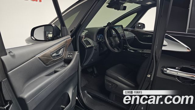 Toyota Alphard (IV) 2.5 HEV Executive AWD 2024 — фото 10
