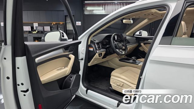 Audi Q5 (FY) 45 TFSI Quattro 2022 — фото 10