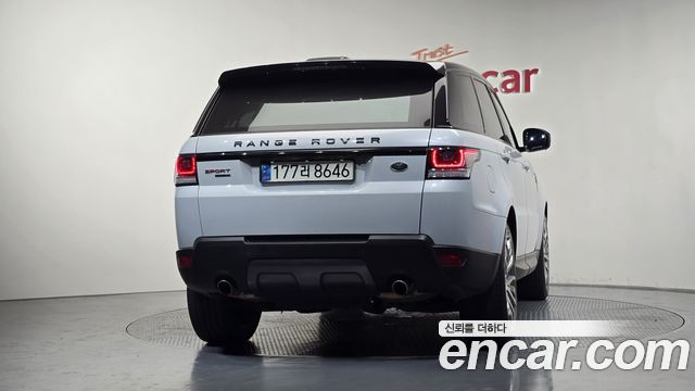 Land Rover Range Rover Sport (II) 3.0 SC HSE Dynamic 2016 — фото 4