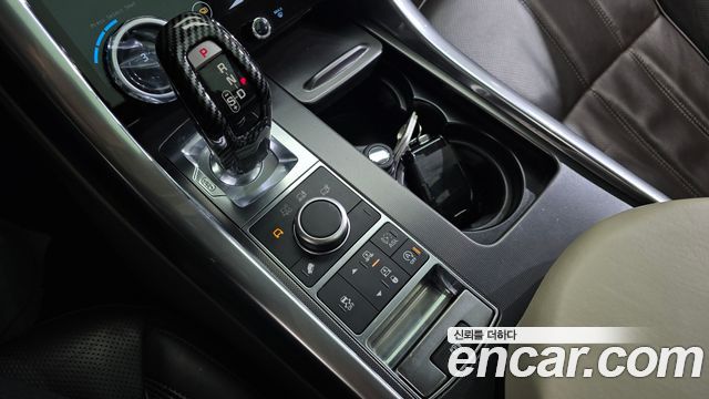 Land Rover Range Rover Sport (II) 3.0 SC HSE Dynamic 2016 — фото 9