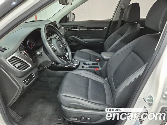 Kia Seltos Gasoline 1.6 Turbo 4WD Signature 2022 — фото 15