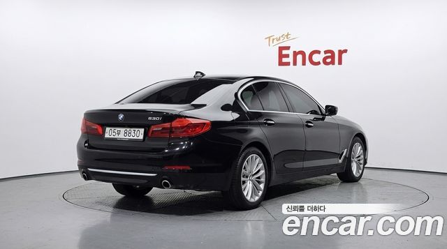 BMW 5 Series (G30) 530i xDrive Luxury Plus 2019 — фото 2