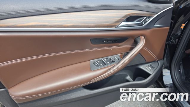 BMW 5 Series (G30) 530i xDrive Luxury Plus 2019 — фото 24