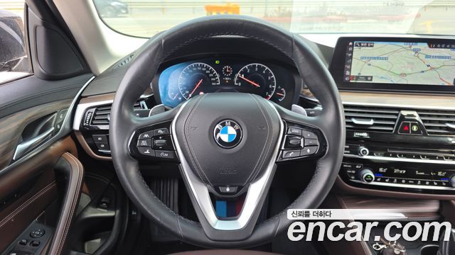 BMW 5 Series (G30) 530i xDrive Luxury Plus 2019 — фото 32