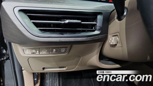 Kia K8 Hybrid Noblesse 2023 — фото 18