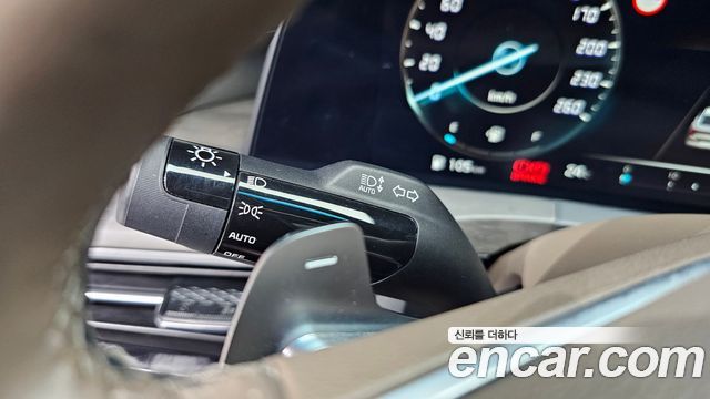 Kia K8 Hybrid Noblesse 2023 — фото 29
