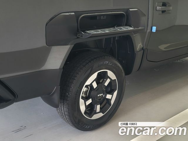 Kia Tasman 2.5T Gasoline 2WD Adventure 2026 — фото 21