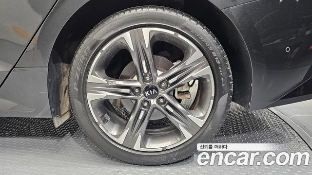 Kia K5 (III) 1.6 Turbo Signature 2021 — фото 21