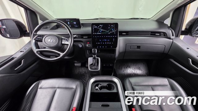 Hyundai Staria Cargo 5-Seater Modern 2022 — фото 7