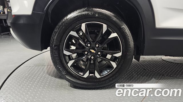 Chevrolet Trailblazer 1.3 Turbo 2WD Premier 2023 — фото 5