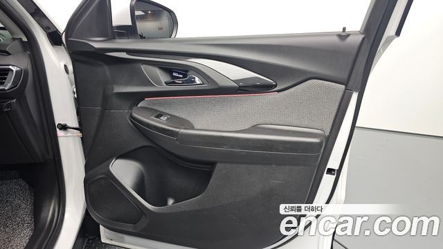 Chevrolet Trailblazer 1.3 Turbo 2WD Premier 2023 — фото 27