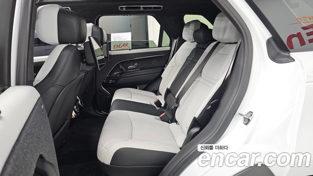Land Rover Range Rover Sport (III) P400 AB 2025 — фото 16